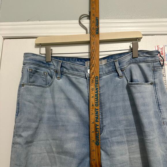 Athleta Sculptek Sz 16 Straight Leg Ankle Jeans Light Wash Stretch 535340 34x25 - Picture 7 of 10